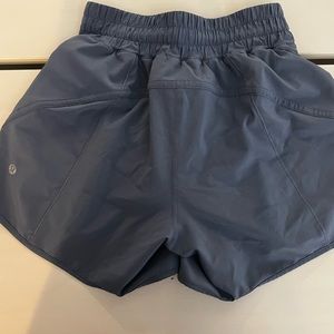 lululemon Track that 5” shorts with liner in color Waterdrop. Size 4